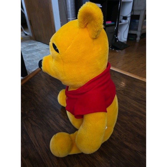 Vintage Walt Disney Winnie the‎ Pooh Bear Large Giant Plush 18" Stuffed Animal - Picture 3 of 6